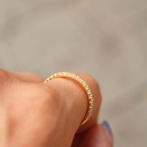 Prsten sa cirkonima - Zlato