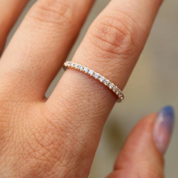 Prsten sa cirkonima - Zlato